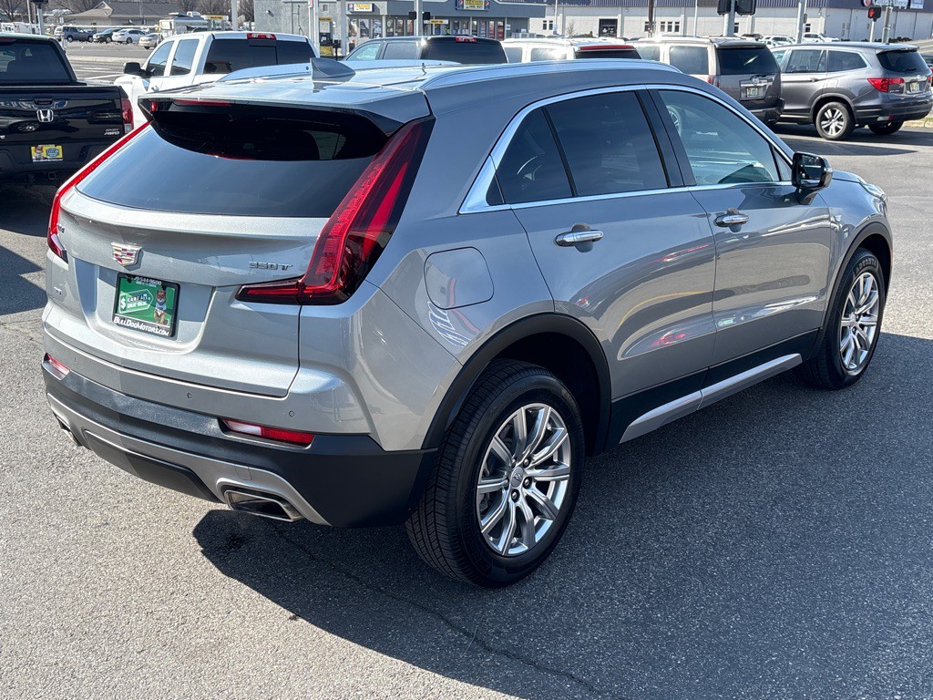 2023 Cadillac XT4 Image 7