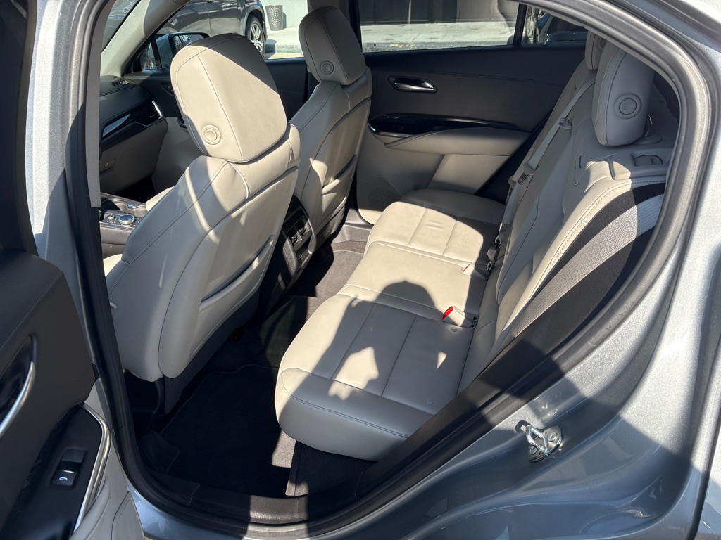 2023 Cadillac XT4 Image 13