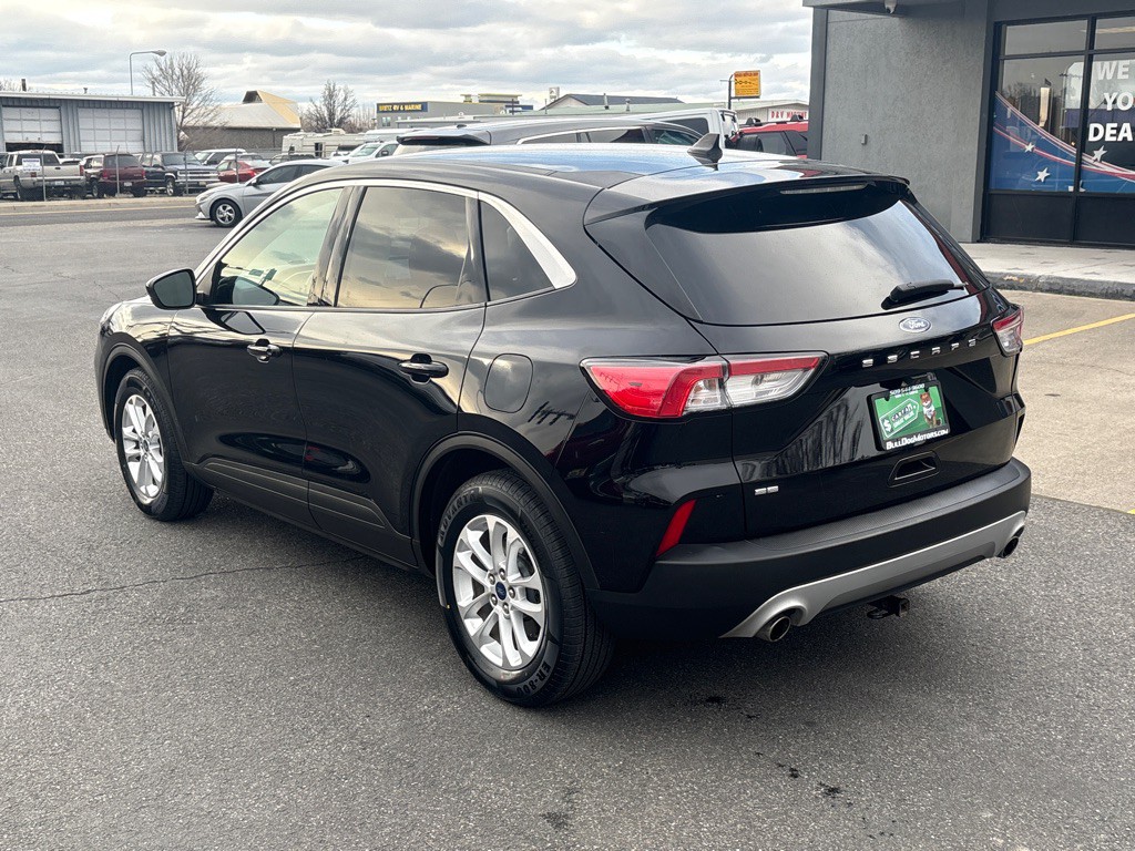 2020 Ford Escape Image 3