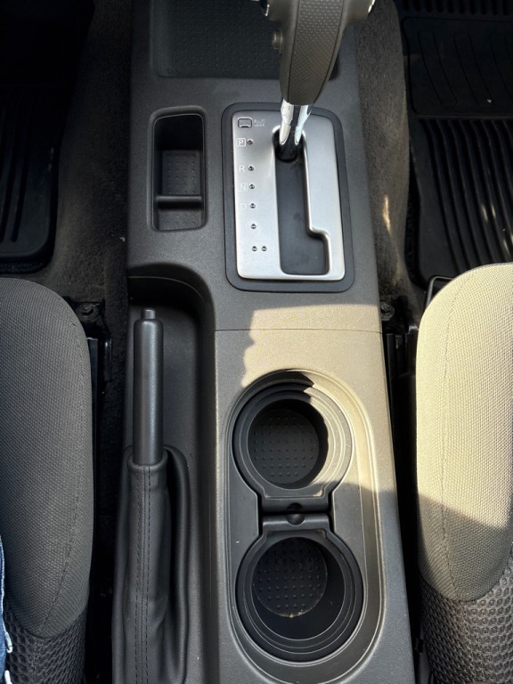 2006 Nissan Frontier Image 17