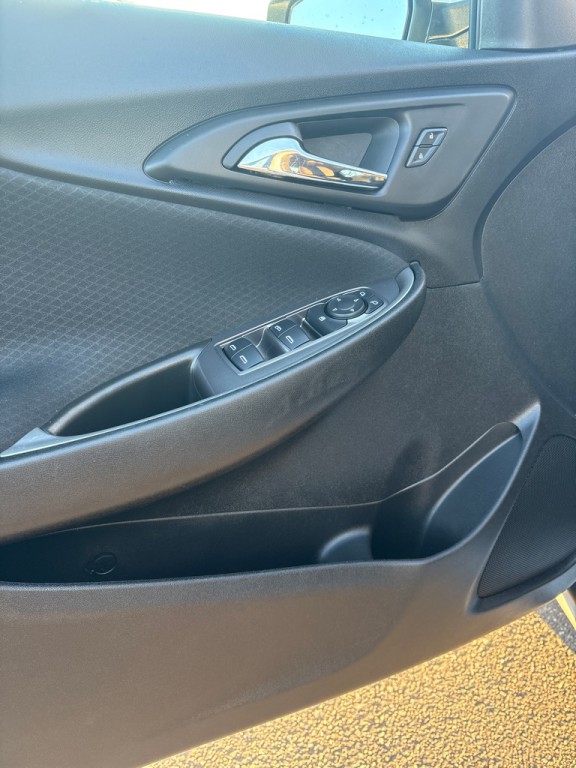 2023 Chevrolet Malibu Image 13