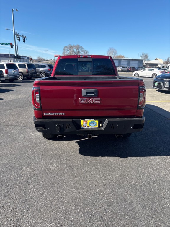 2018 GMC Sierra Image 8
