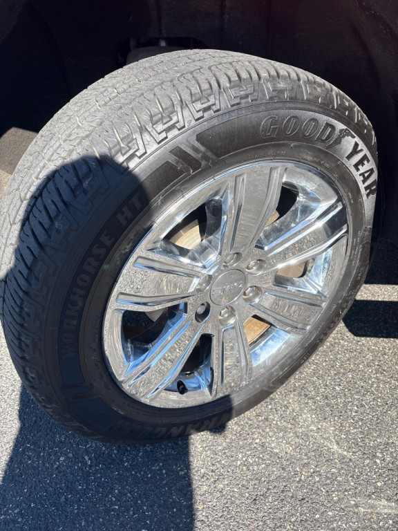 2018 GMC Sierra Image 9