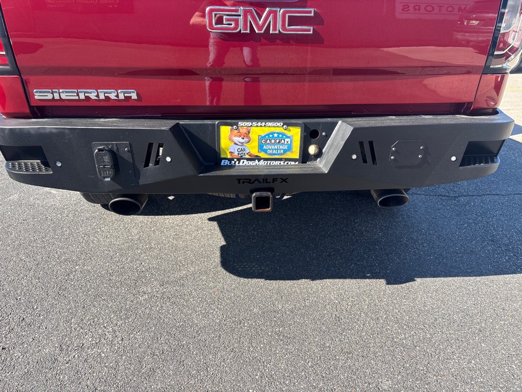 2018 GMC Sierra Image 11