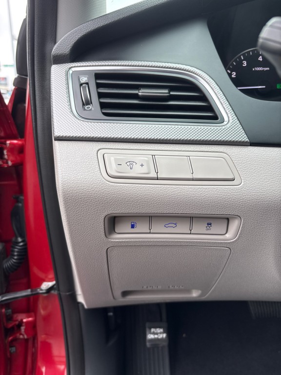 2017 Hyundai Sonata Image 15