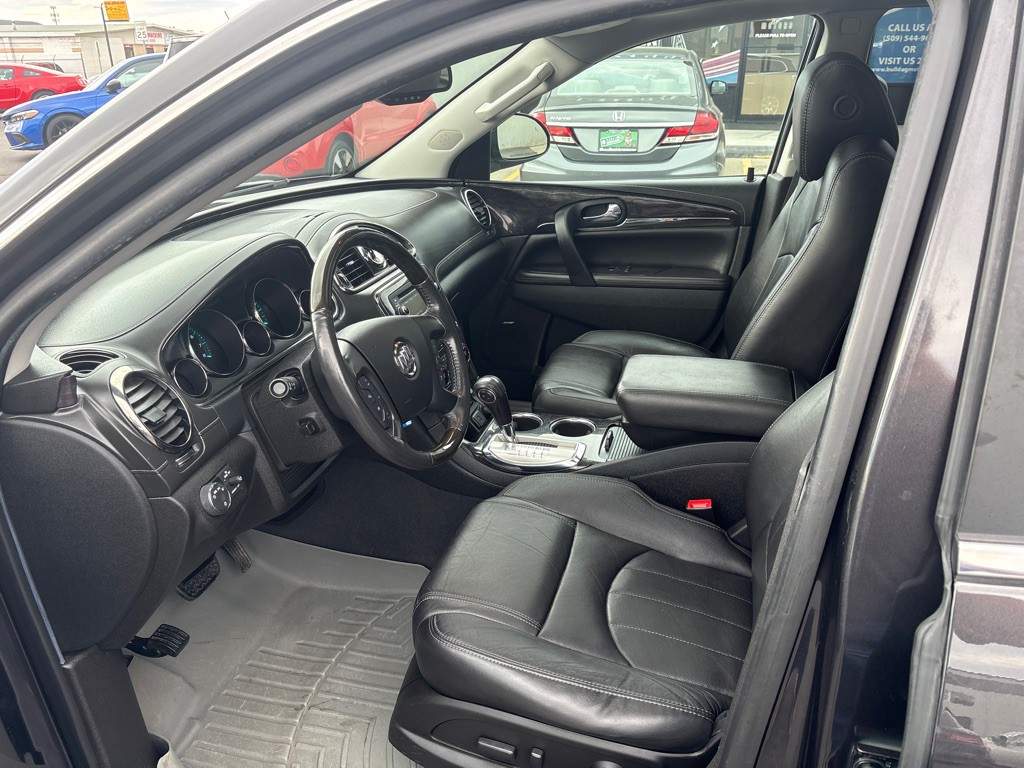 2015 Buick Enclave Image 9