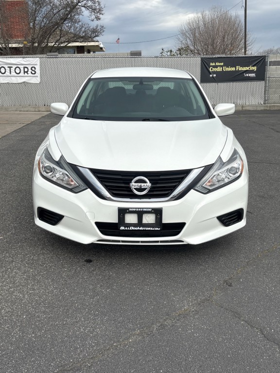 2018 Nissan Altima Image 4