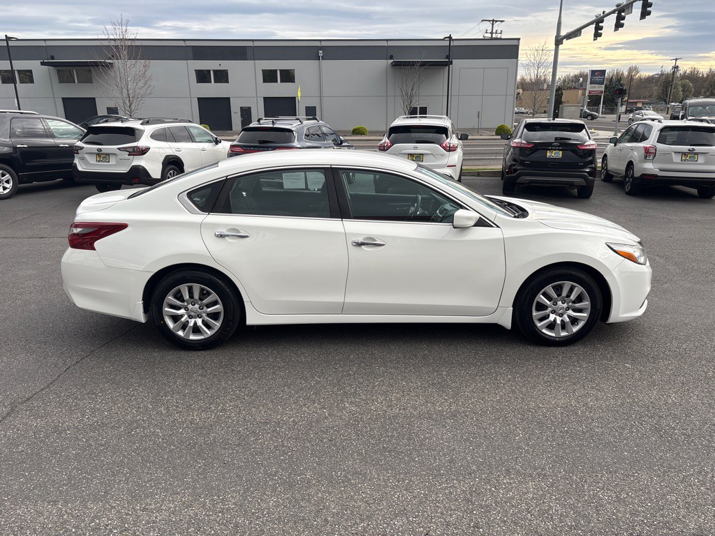 2018 Nissan Altima Image 6