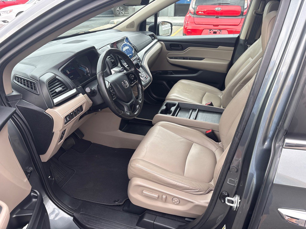 2018 Honda Odyssey Image 12