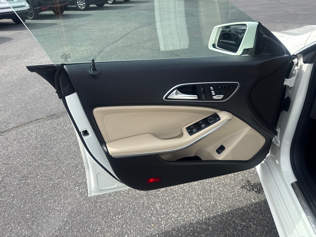 2018 Mercedes-Benz CLA-Class Image 10