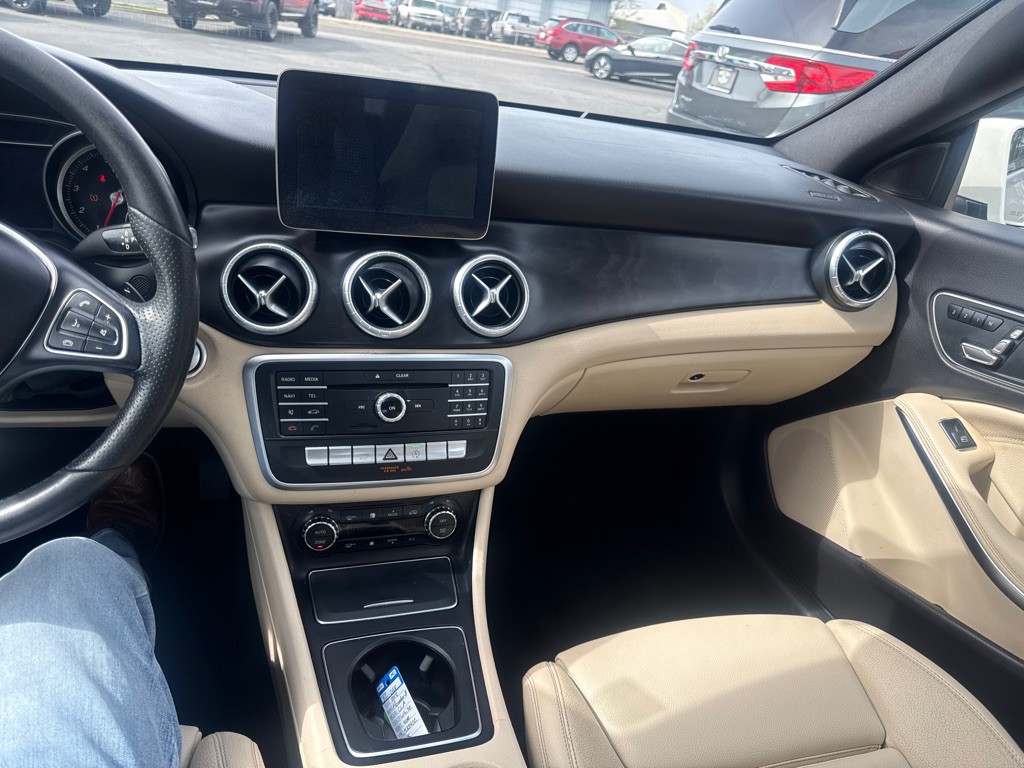 2018 Mercedes-Benz CLA-Class Image 14