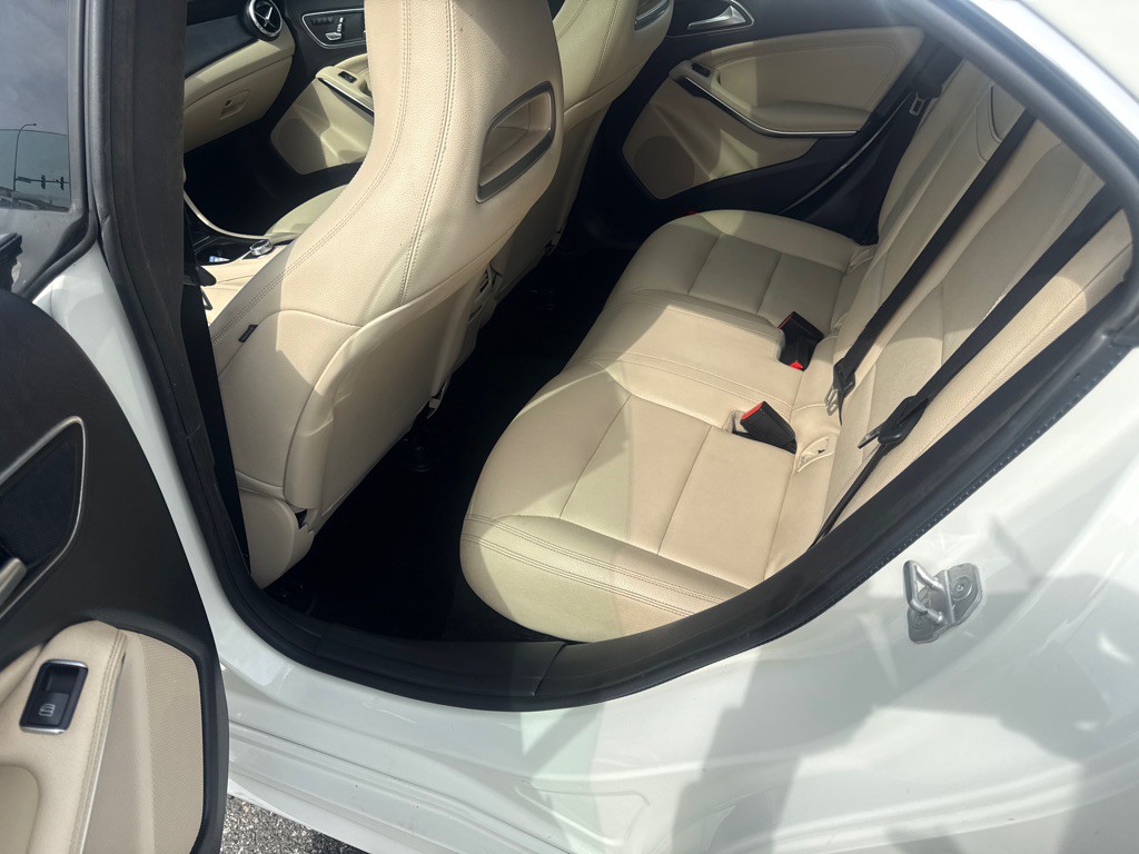 2018 Mercedes-Benz CLA-Class Image 15