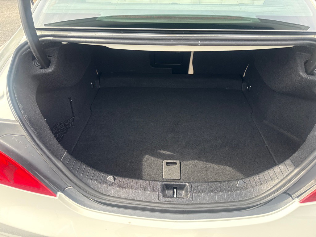 2018 Mercedes-Benz CLA-Class Image 18