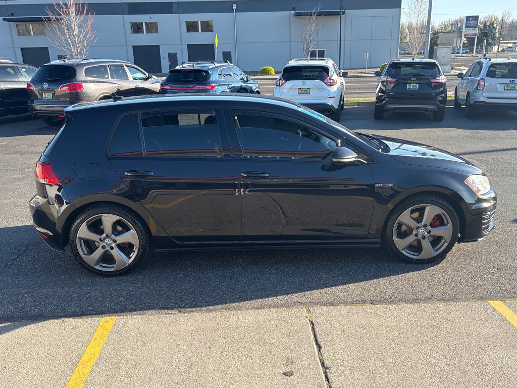 2016 Volkswagen GTI Image 6