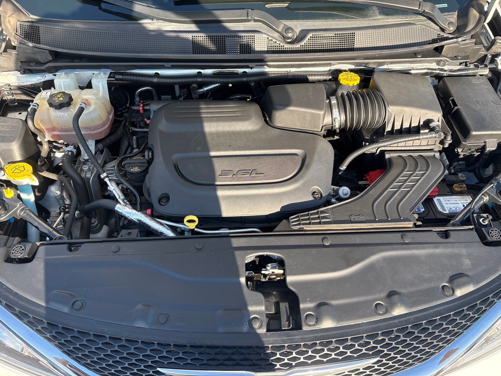 2019 Chrysler Pacifica Image 10
