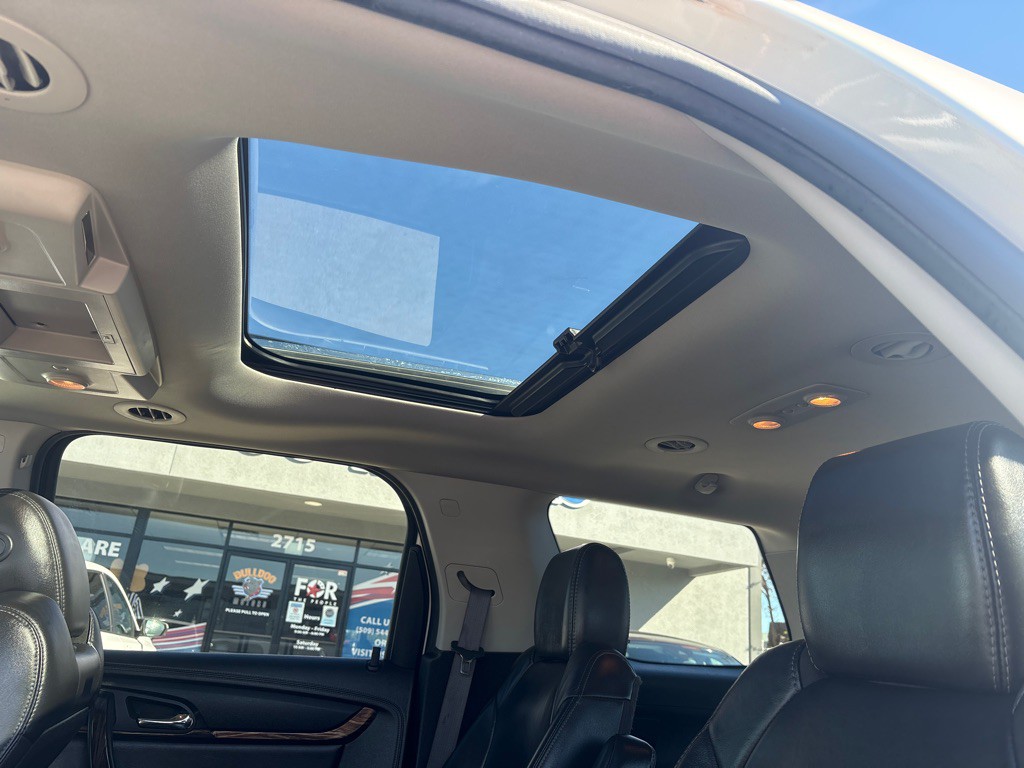 2014 GMC Acadia Image 17