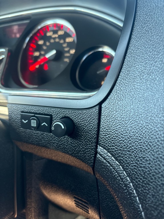 2014 GMC Acadia Image 24