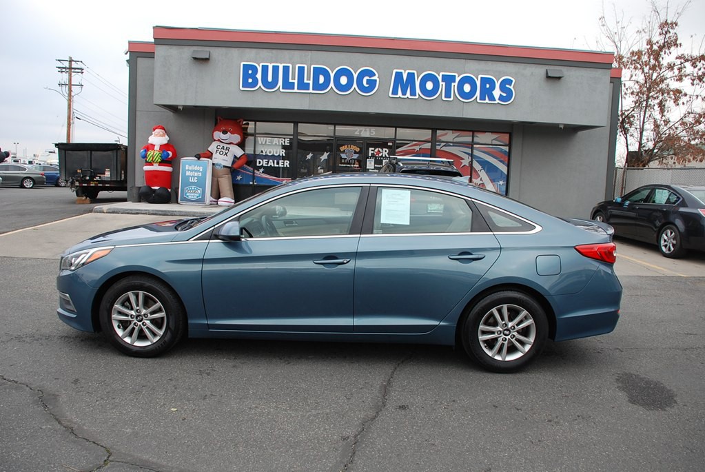 2015 Hyundai Sonata Image 2