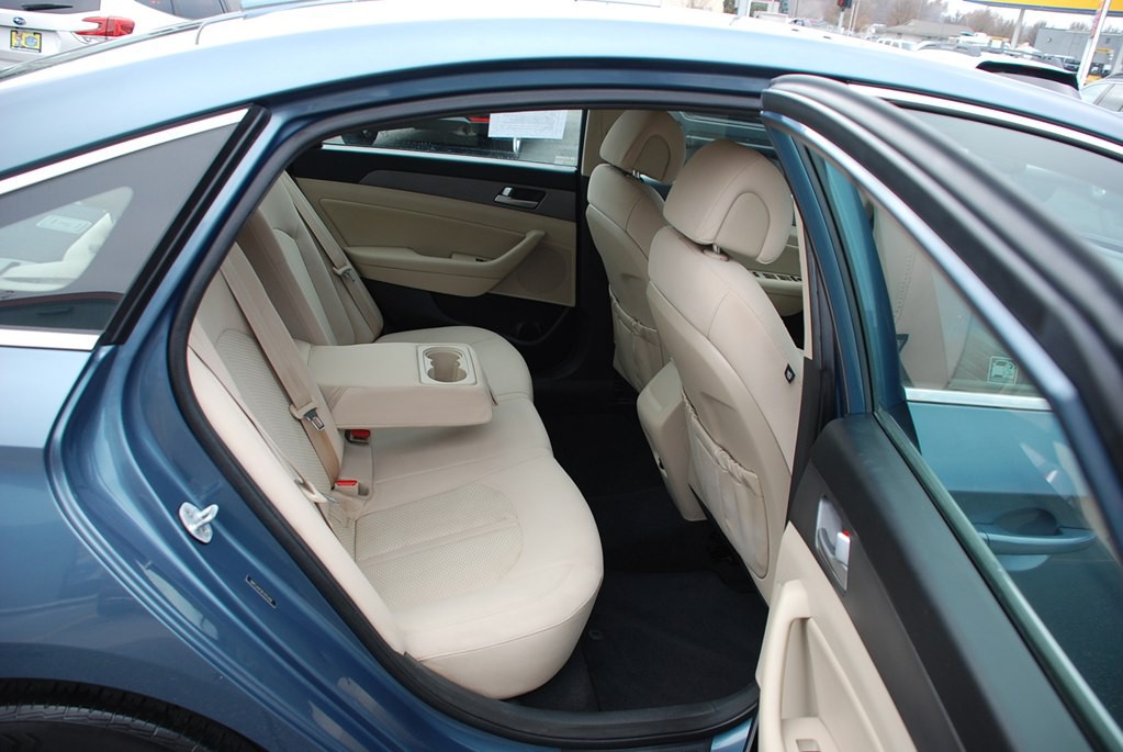 2015 Hyundai Sonata Image 19