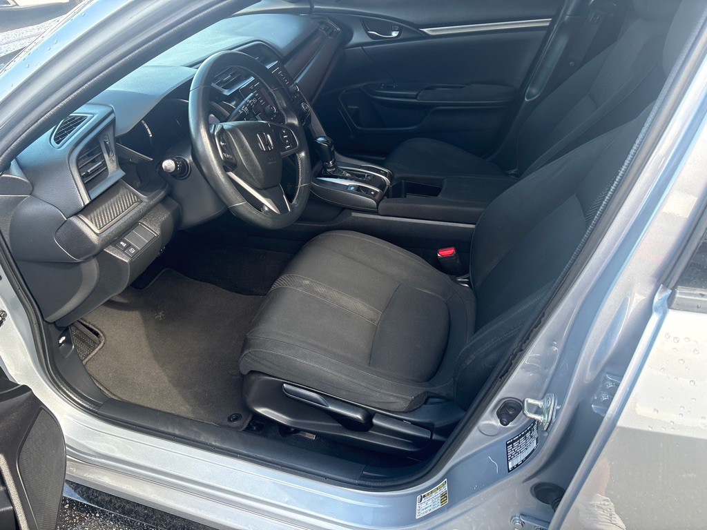 2018 Honda Civic Image 12
