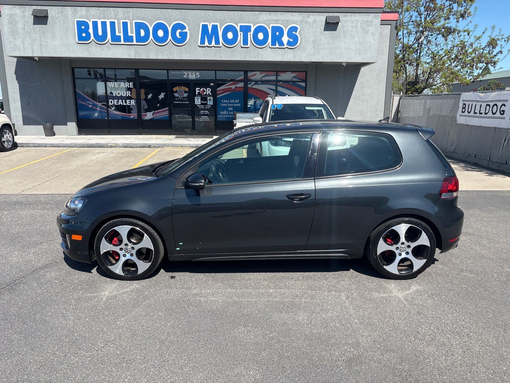 2012 Volkswagen GTI Image 2
