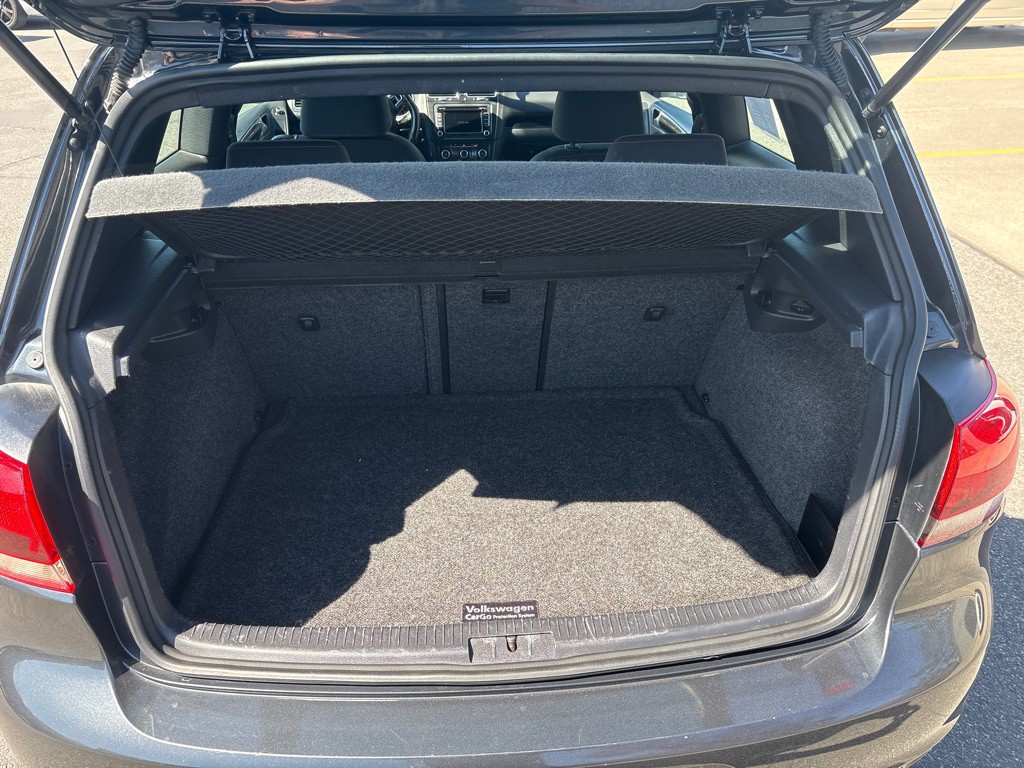 2012 Volkswagen GTI Image 11