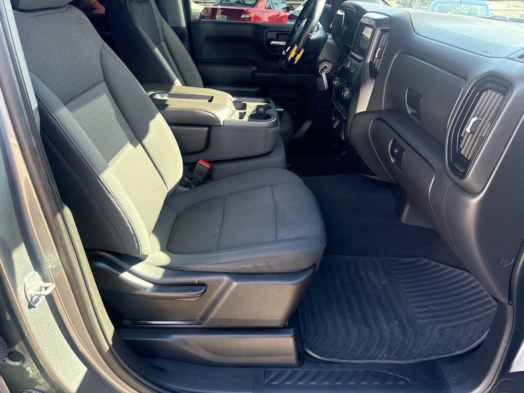 2020 Chevrolet Silverado 1500 Image 18