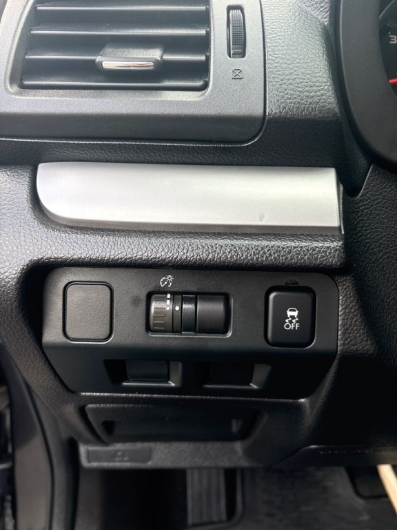 2013 Subaru Crosstrek Image 16