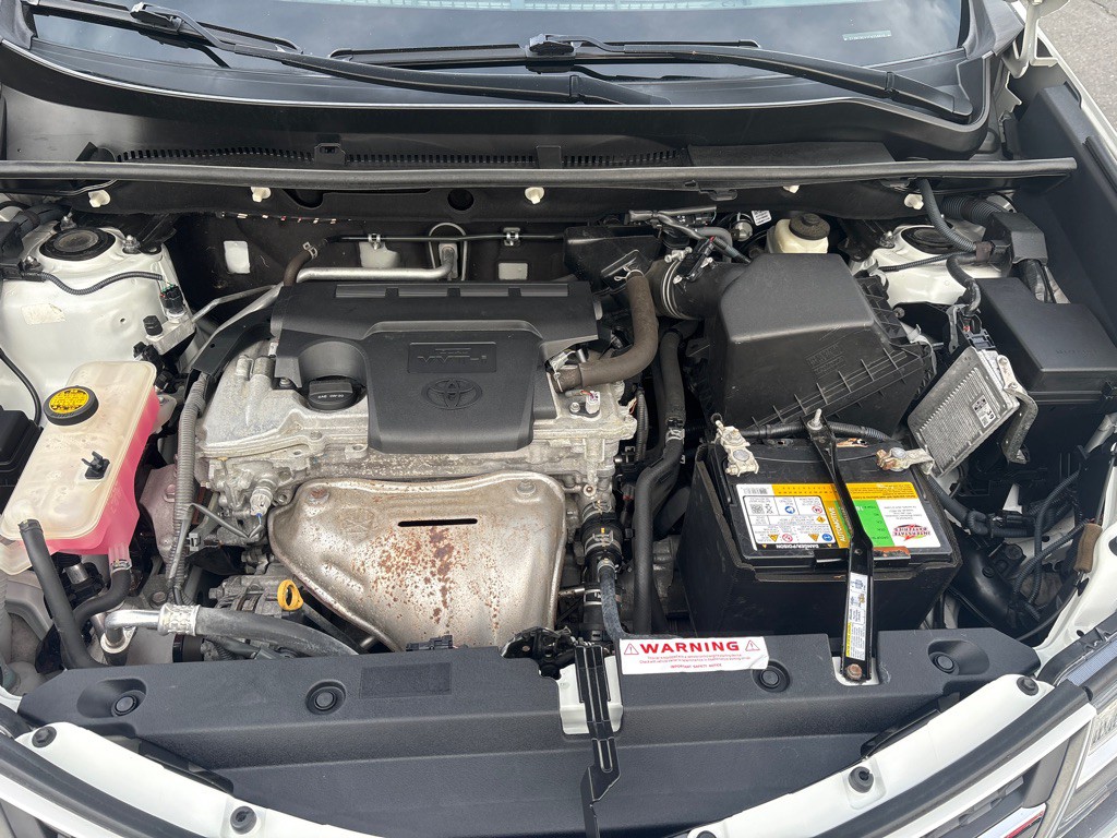 2015 Toyota Rav4 Image 10
