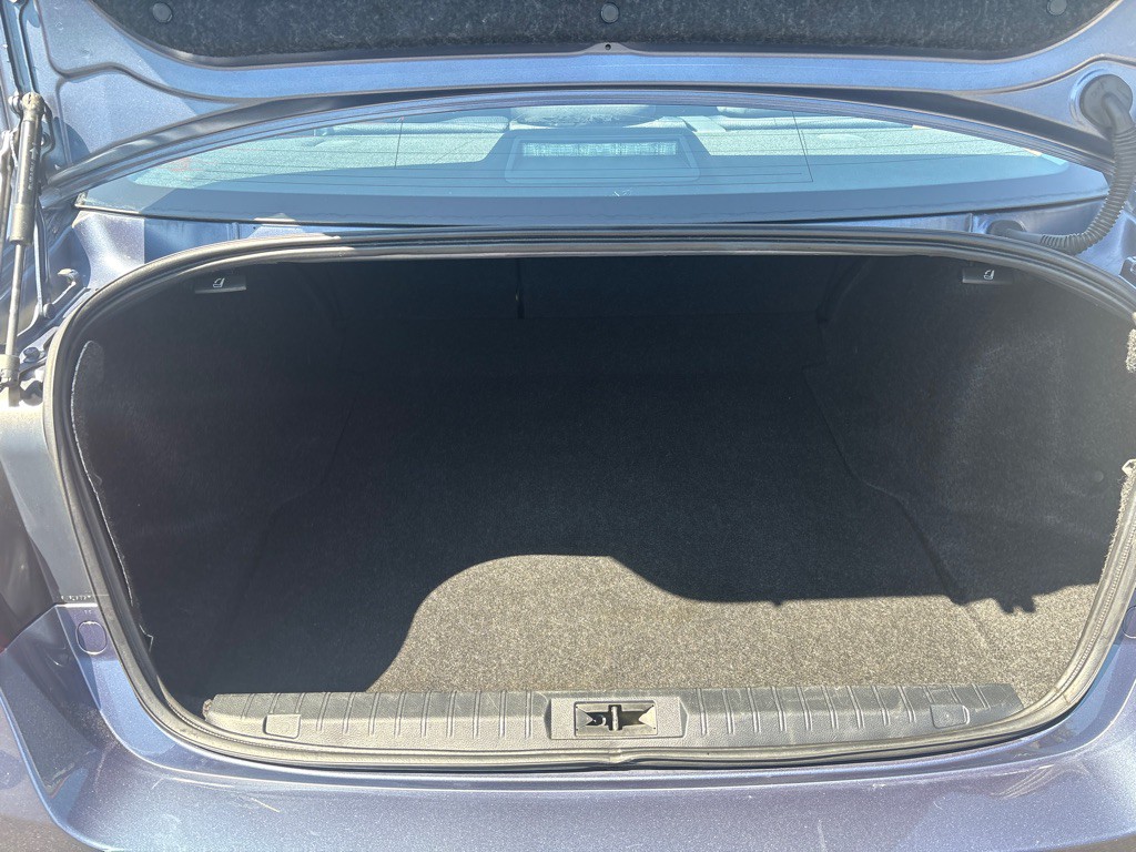 2018 Subaru Legacy Image 11