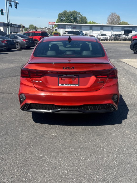 2023 Kia Forte Image 8