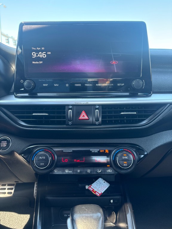 2023 Kia Forte Image 21