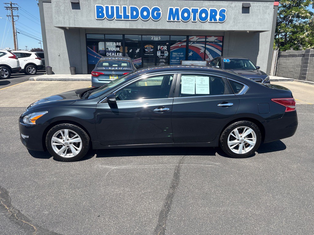 2013 Nissan Altima Image 2