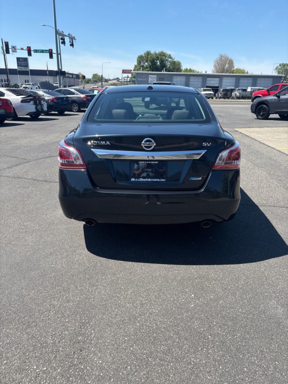 2013 Nissan Altima Image 8