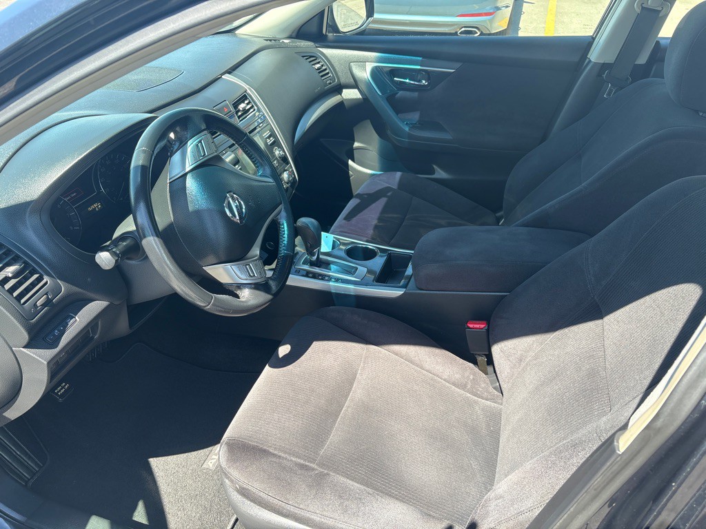 2013 Nissan Altima Image 12
