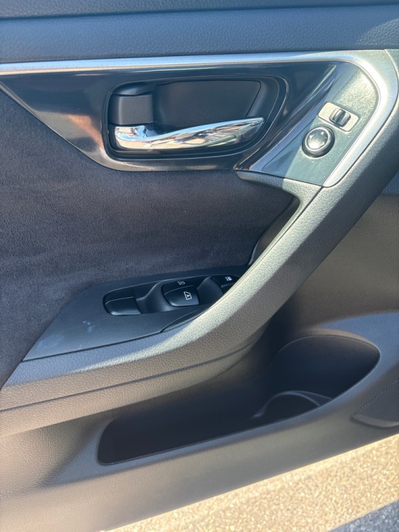 2013 Nissan Altima Image 15