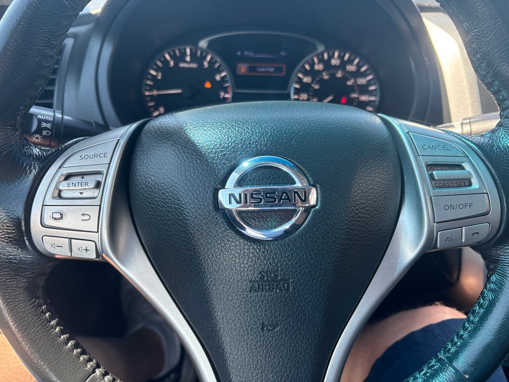 2013 Nissan Altima Image 17