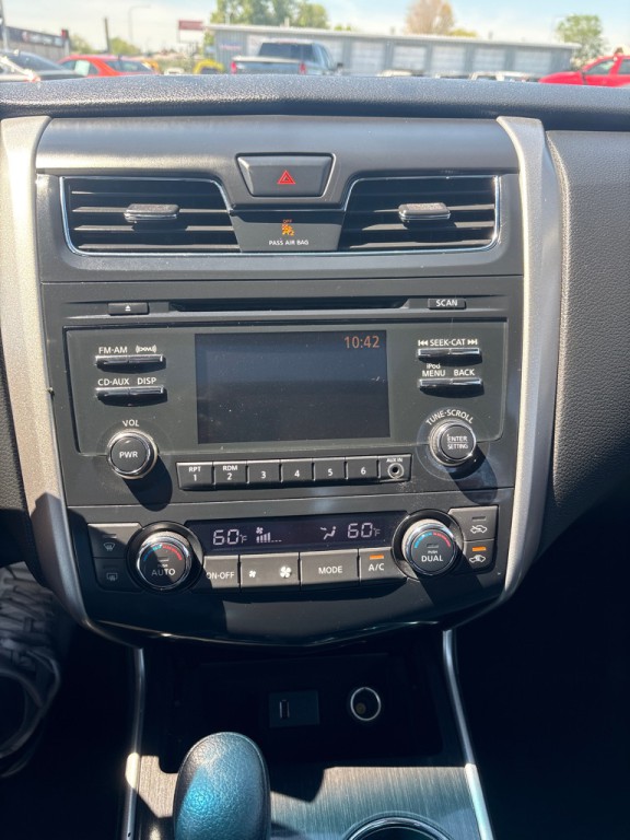 2013 Nissan Altima Image 19