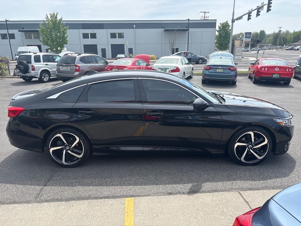 2020 Honda Accord Image 6