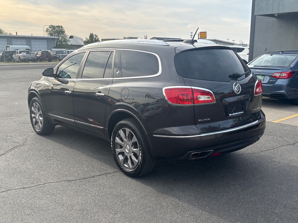 2017 Buick Enclave Image 3