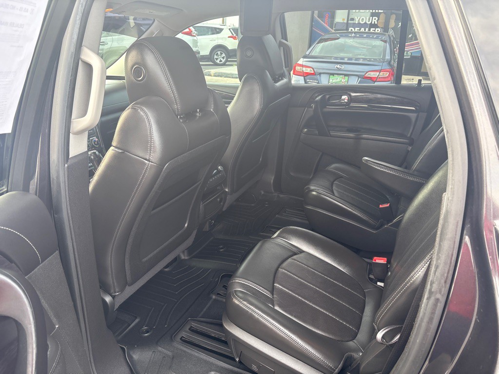 2017 Buick Enclave Image 13