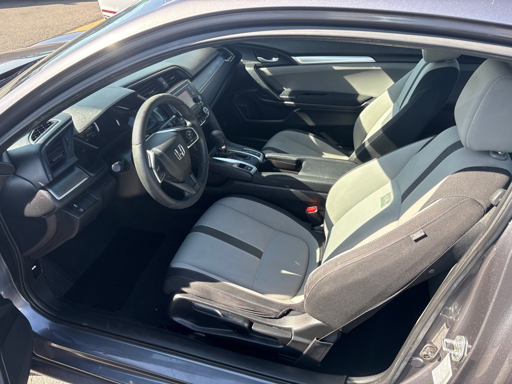 2018 Honda Civic Image 12