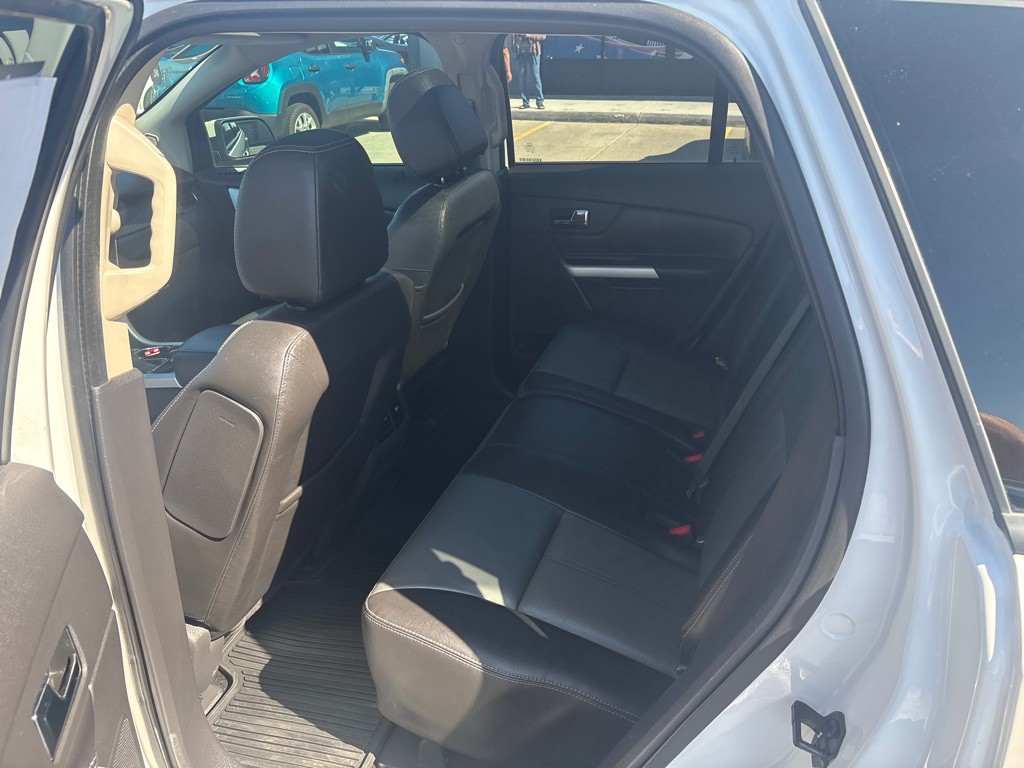2014 Ford Edge Image 13
