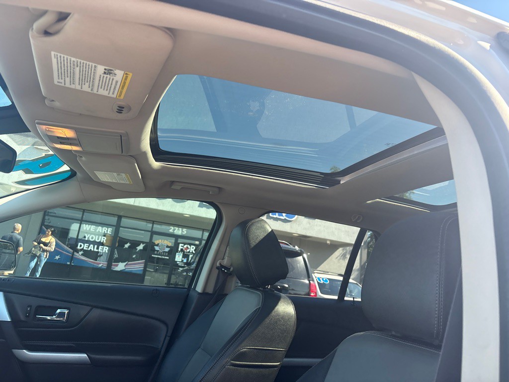 2014 Ford Edge Image 14