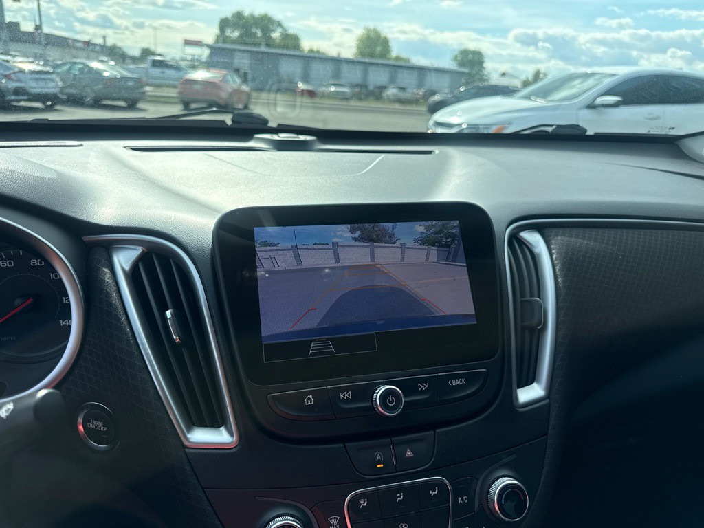 2024 Chevrolet Malibu Image 11