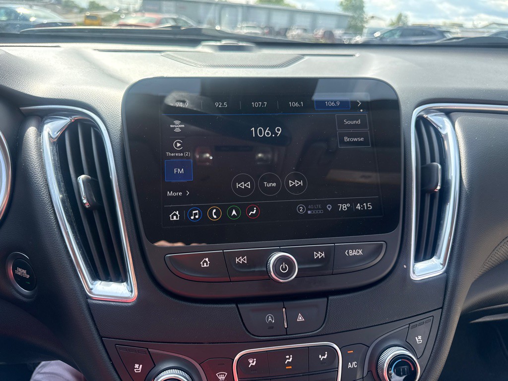 2024 Chevrolet Malibu Image 12