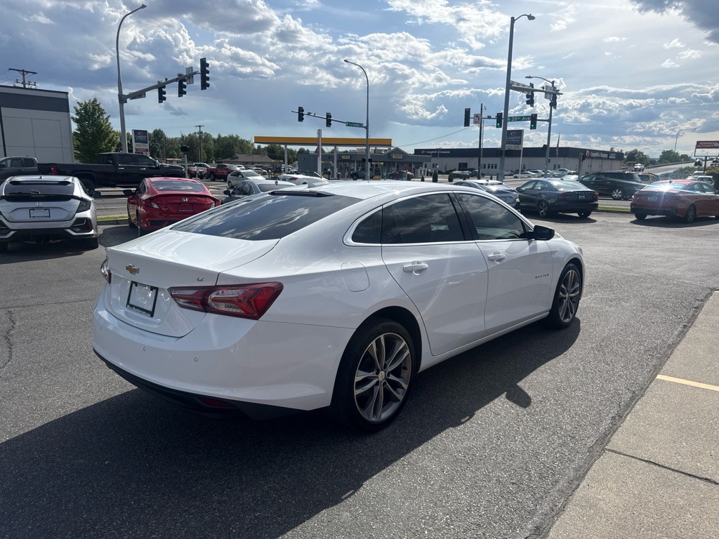 2024 Chevrolet Malibu Image 22