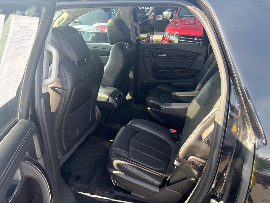 2016 GMC Acadia Image 10