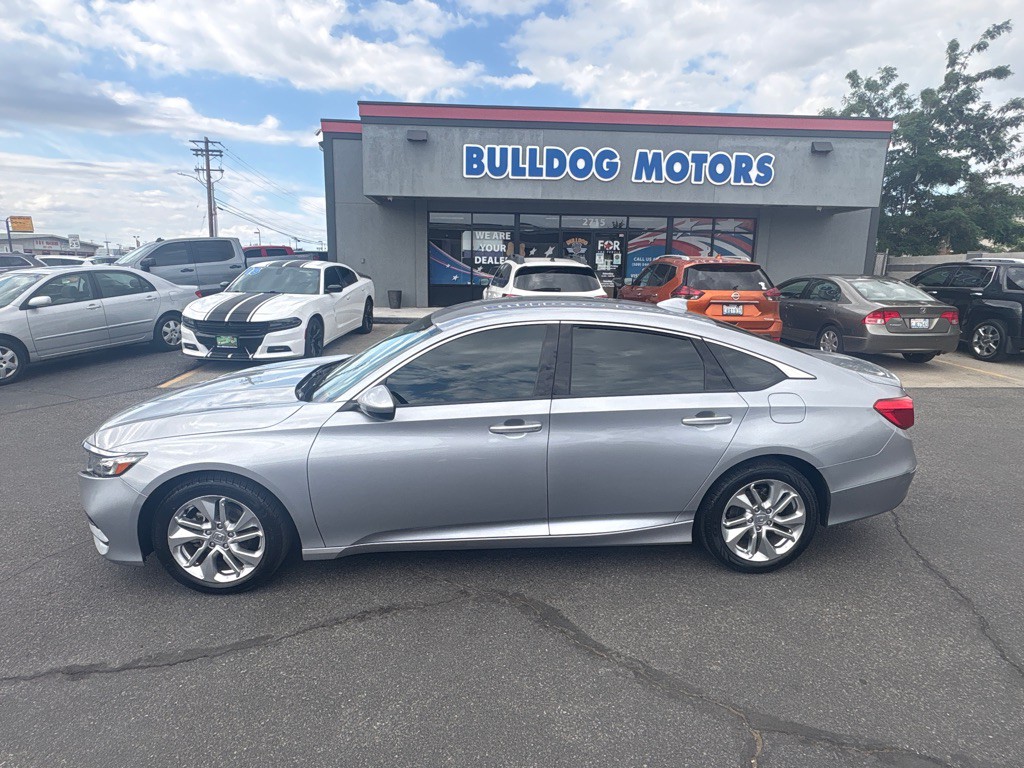 2019 Honda Accord Image 2