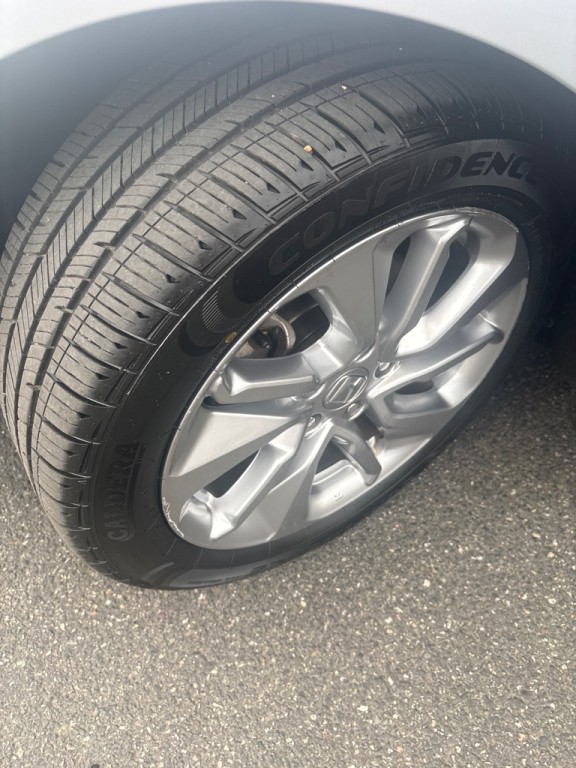 2019 Honda Accord Image 9
